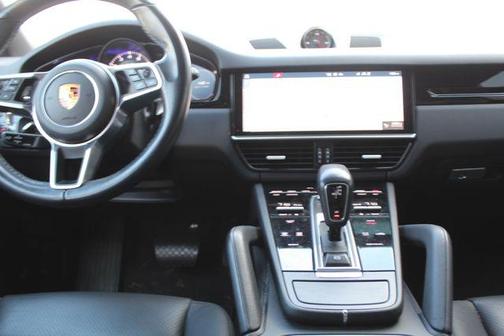2020 Porsche Cayenne Cayenne