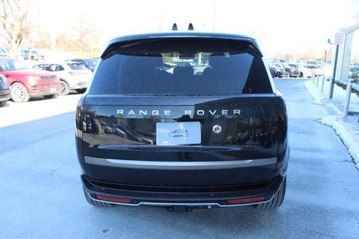 2026 Land Rover Range Rover P400 SE SWB