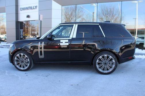 2026 Land Rover Range Rover P400 SE SWB