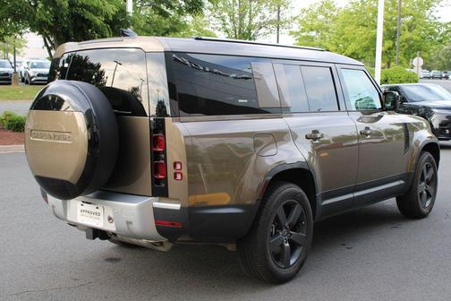 Gondwana Stone 2025 Land Rover Defender 130 P300 S