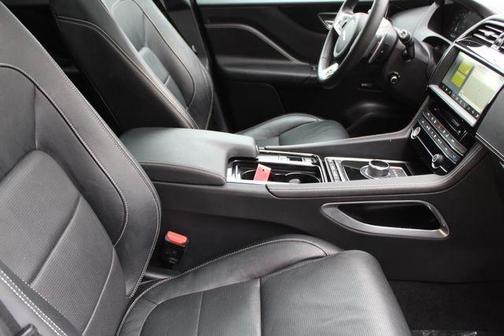 2020 Jaguar F-PACE S