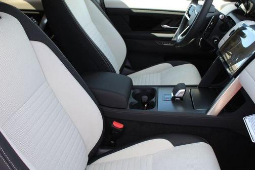2025 Land Rover Discovery Sport S