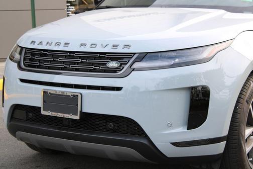 Arroios Grey 2026 Land Rover Range Rover Evoque Core S