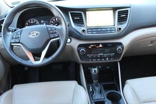 2017 Hyundai TUCSON Limited