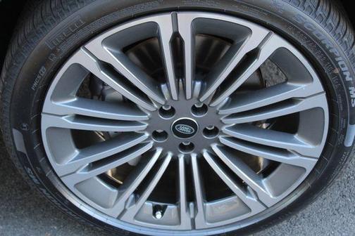 2025 Land Rover Range Rover Sport P460 Dynamic SE