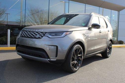 2025 Land Rover Discovery P300 S