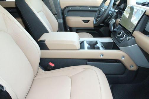 Carpathian Grey 2026 Land Rover Defender 130 P500 V8