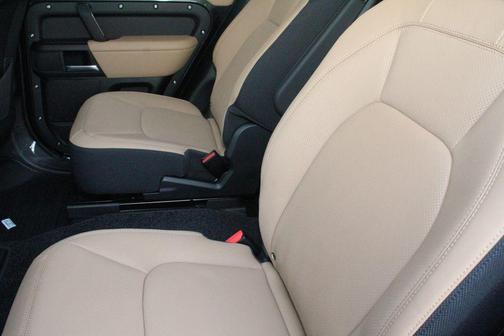 Carpathian Grey 2026 Land Rover Defender 130 P500 V8