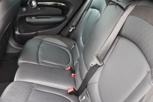 2022 MINI Clubman Cooper S ALL4