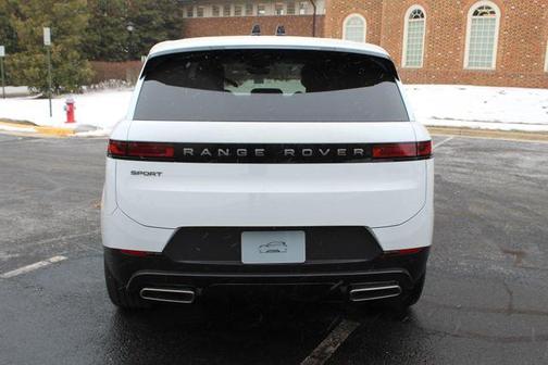 2026 Land Rover Range Rover Sport P360 SE