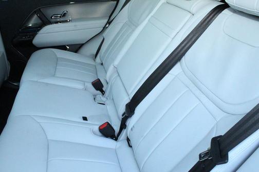 Varesine Blue 2026 Land Rover Range Rover Sport P360 SE