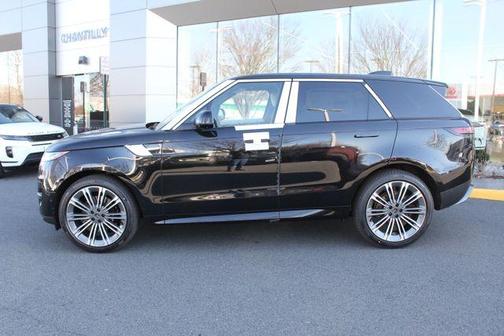 2026 Land Rover Range Rover Sport SE
