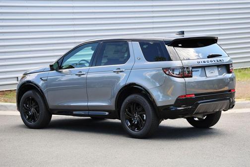 Eiger Grey 2026 Land Rover Discovery Sport Landmark