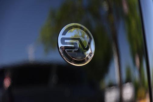 Narvik Black 2026 Land Rover Range Rover P615 SV Black LWB