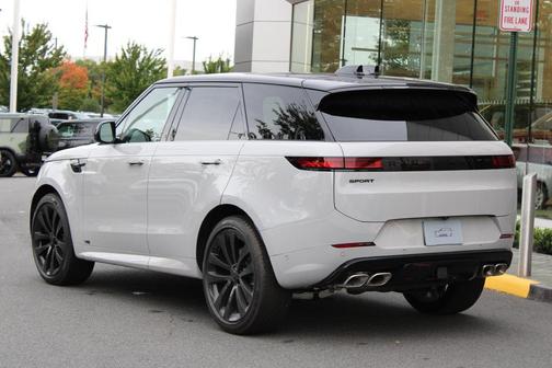 Borasco Grey 2027 Land Rover Range Rover Sport P530 Dynamic SE
