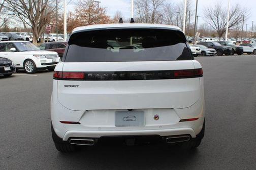 2026 Land Rover Range Rover Sport 5.0 Supercharged Dynamic