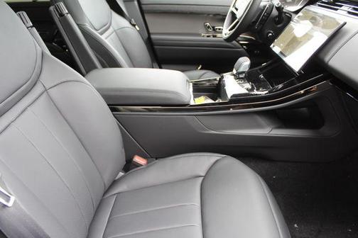 2026 Land Rover Range Rover Sport 5.0 Supercharged Dynamic