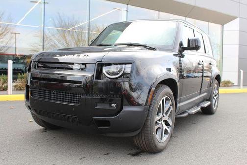 2026 Land Rover Defender 110 P300 S