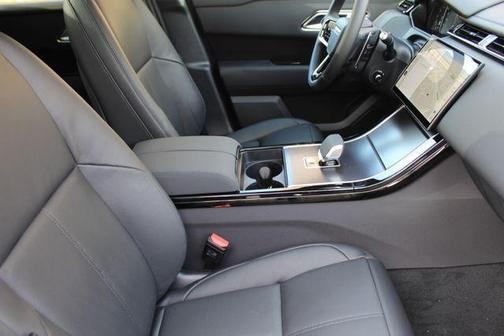 2026 Land Rover Range Rover Velar P250 Dynamic SE