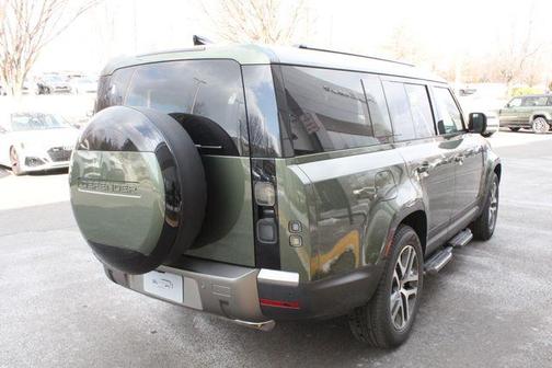 2026 Land Rover Defender 130 P300 S