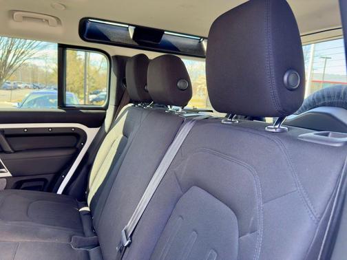 Fuji White 2021 Land Rover Defender 110