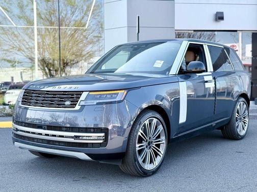 2026 Land Rover Range Rover P400 SE SWB