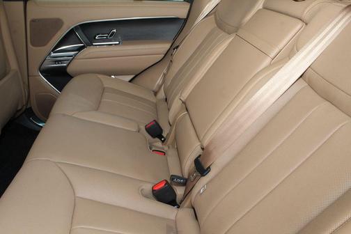 Varesine Blue 2026 Land Rover Range Rover P400 SE SWB