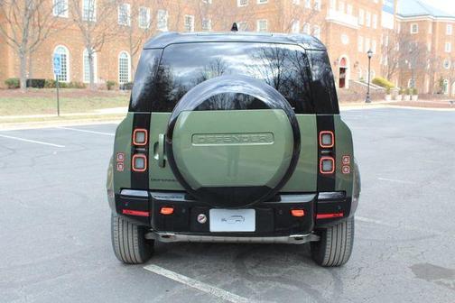 2026 Land Rover Defender 110 P400 X