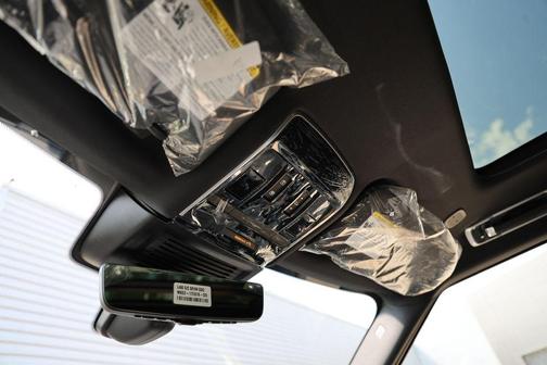 Carpathian Grey 2026 Land Rover Range Rover P530 SE