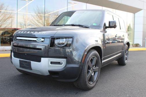 2025 Land Rover Defender 110 P300 S