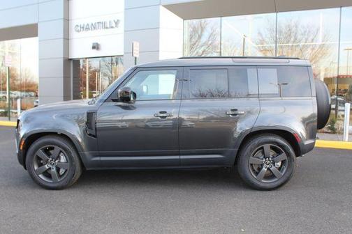 2025 Land Rover Defender 110 P300 S