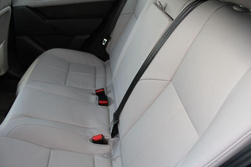 Batumi Gold 2026 Land Rover Range Rover Velar P250 Dynamic SE