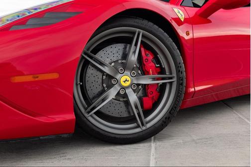 Rosso Corsa 2014 Ferrari 458 Speciale Base