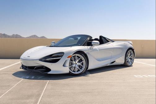 Glacier White 2020 McLaren 720S Performance
