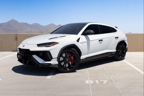 Bianco Monocerus 2023 Lamborghini Urus Performante