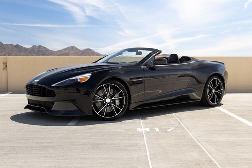 Onyx Black 2015 Aston Martin Vanquish Volante