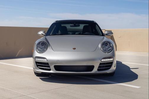 Arctic Silver Metallic 2010 Porsche 911 Targa 4S