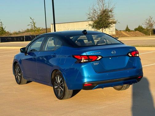 2021 Nissan Versa 1.6 SV