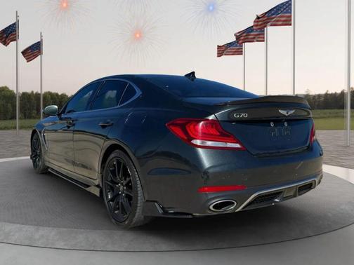 2020 Genesis G70 3.3T RWD