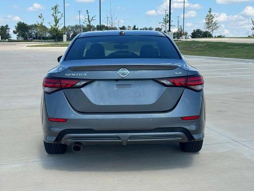 2020 Nissan Sentra SR