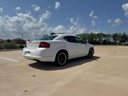 2013 Dodge Avenger SE