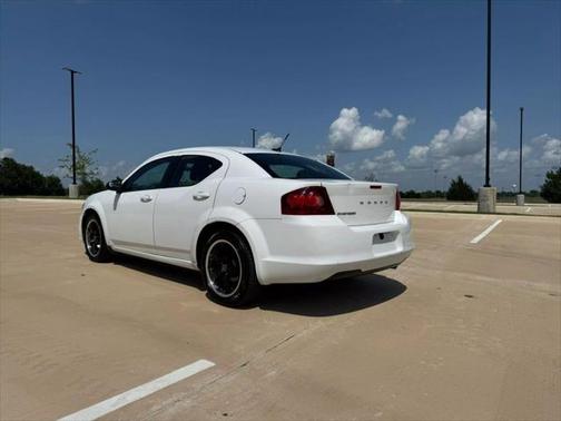 2013 Dodge Avenger SE