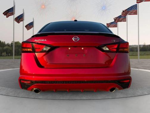 2020 Nissan Altima SR FWD