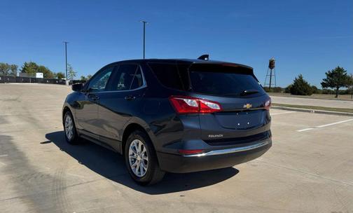 Grey 2018 Chevrolet Equinox LT