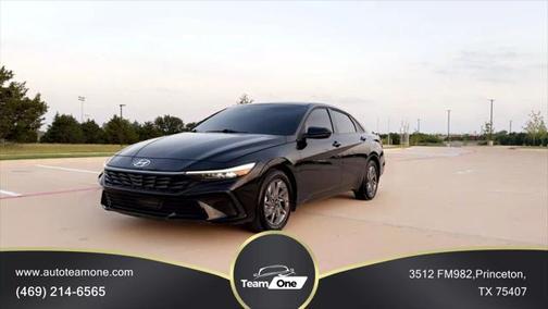 2024 Hyundai ELANTRA SEL