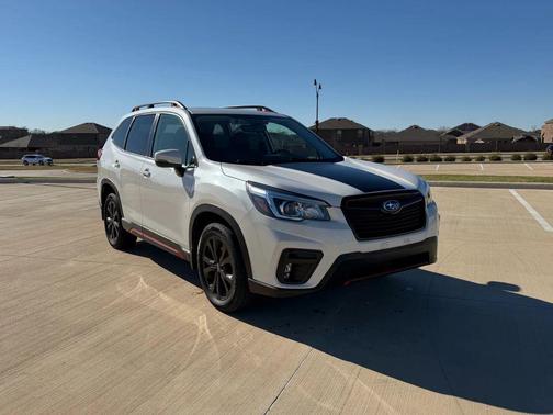 Crystal White Pearl 2019 Subaru Forester Sport
