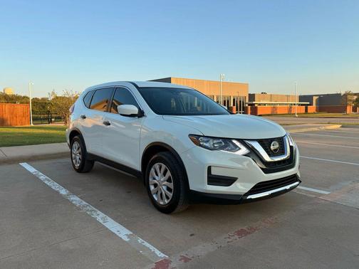 2020 Nissan Rogue S