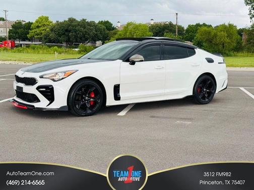 Snow White Pearl 2021 Kia Stinger GT-Line