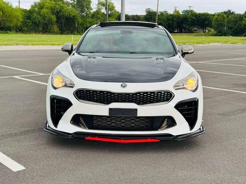 Snow White Pearl 2021 Kia Stinger GT-Line