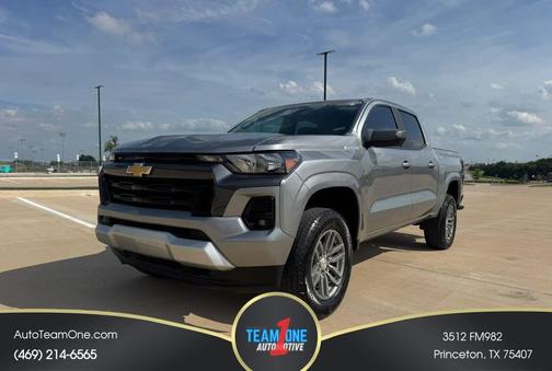 Sterling Gray Metallic 2023 Chevrolet Colorado LT